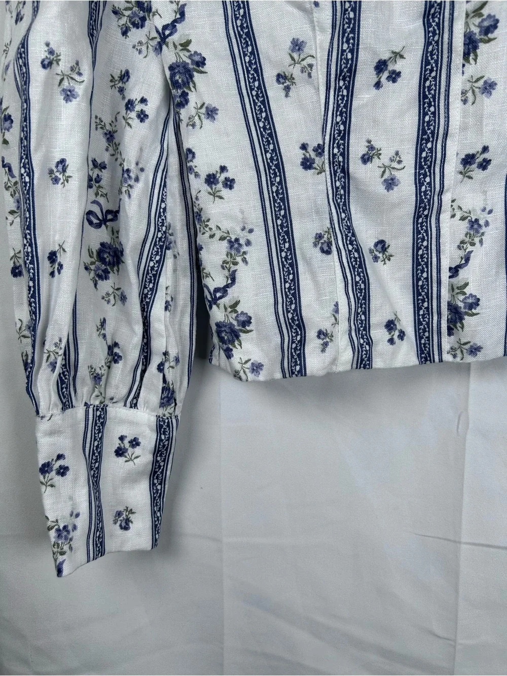 Reformation Floral Linen Crop Top Women’s Size 0 White Blue Sustainable